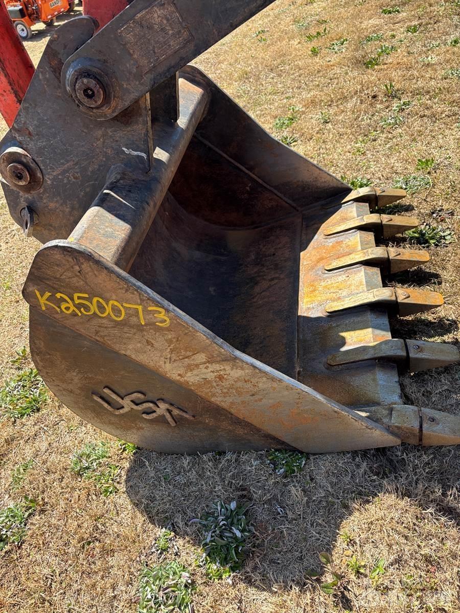 Kubota  Baldes