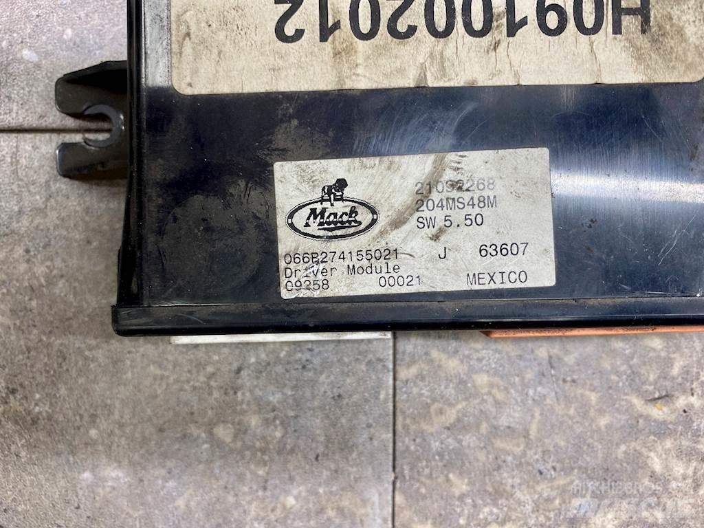 Mack  Electrónica
