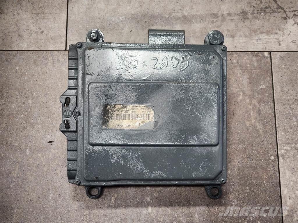 Mack  Electrónica