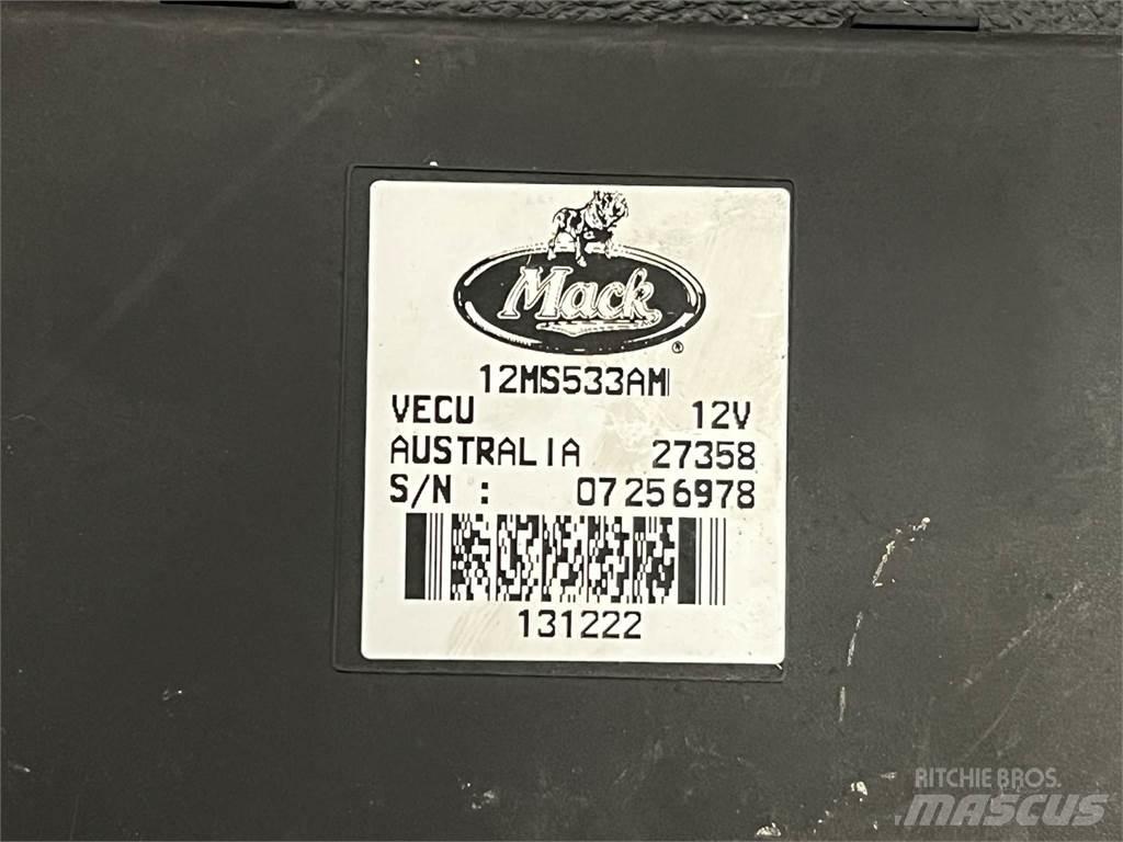 Mack  Electrónica