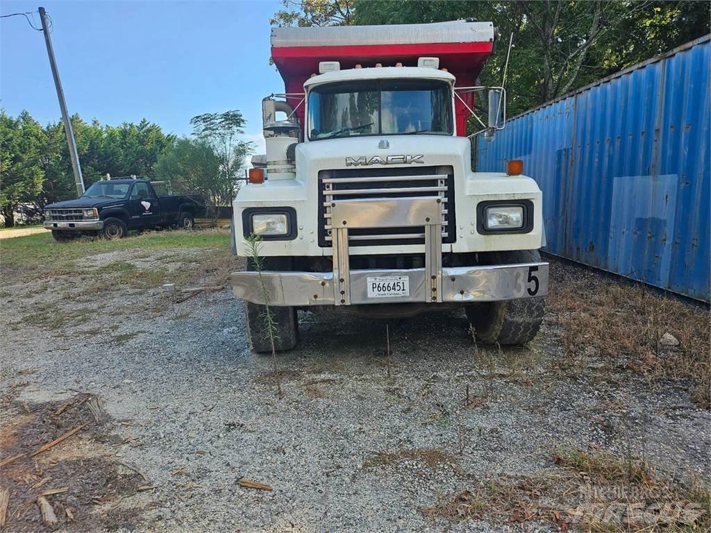 Mack 600RD Camiões basculantes