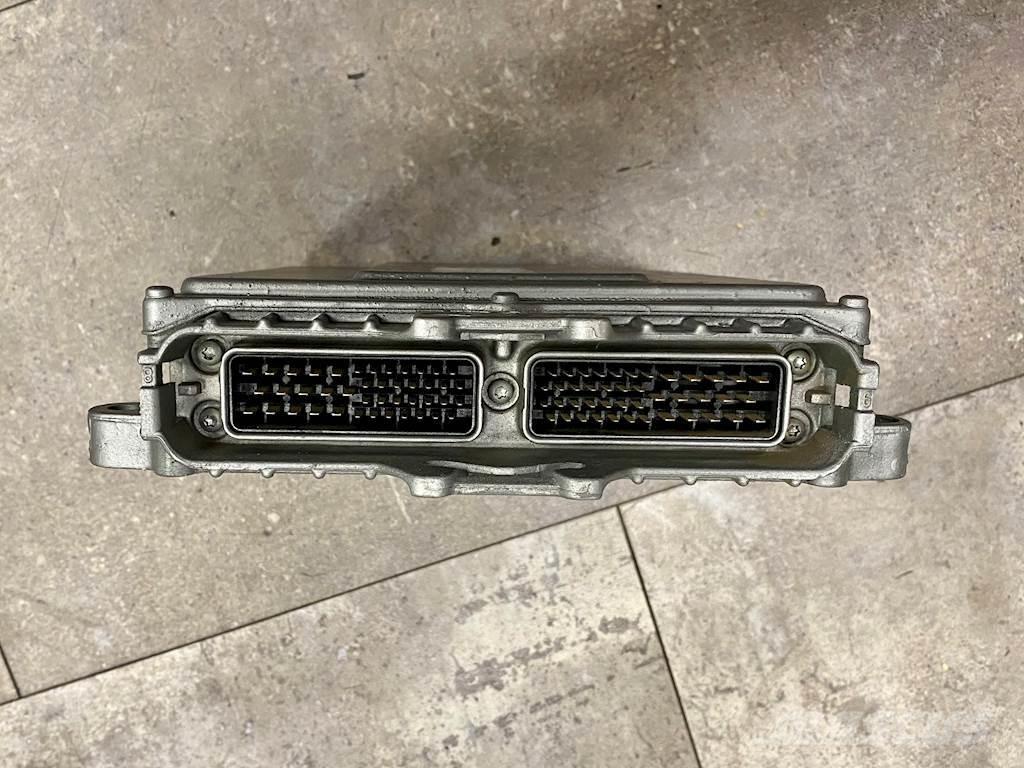 Mack N/A Electrónica