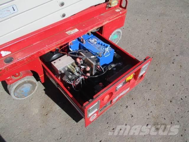 MEC 1330SE Elevadores de tesoura