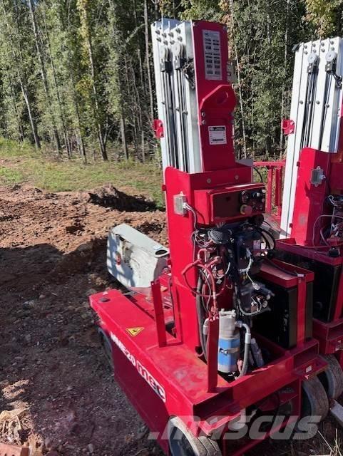 MEC 20 Plataformas elevatórias de mastro vertical
