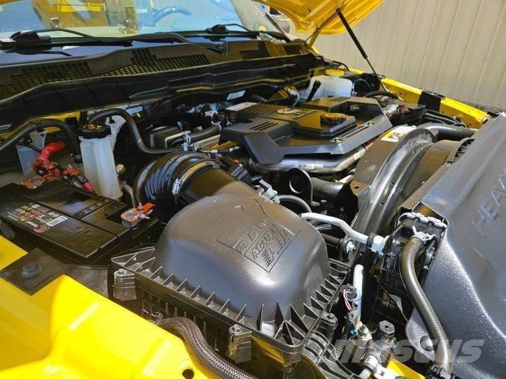RAM 5500 Plataformas aéreas montadas em camião