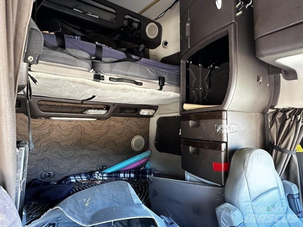 Volvo VNL Transportes - Outros
