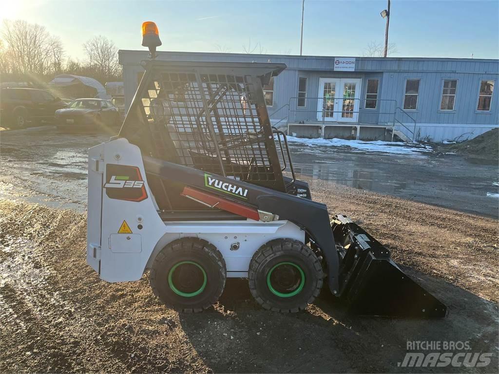 Yuchai S35 Minicarregadeiras
