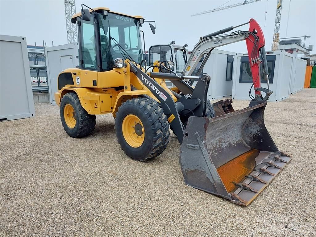 Volvo L30G Carregadeiras de rodas