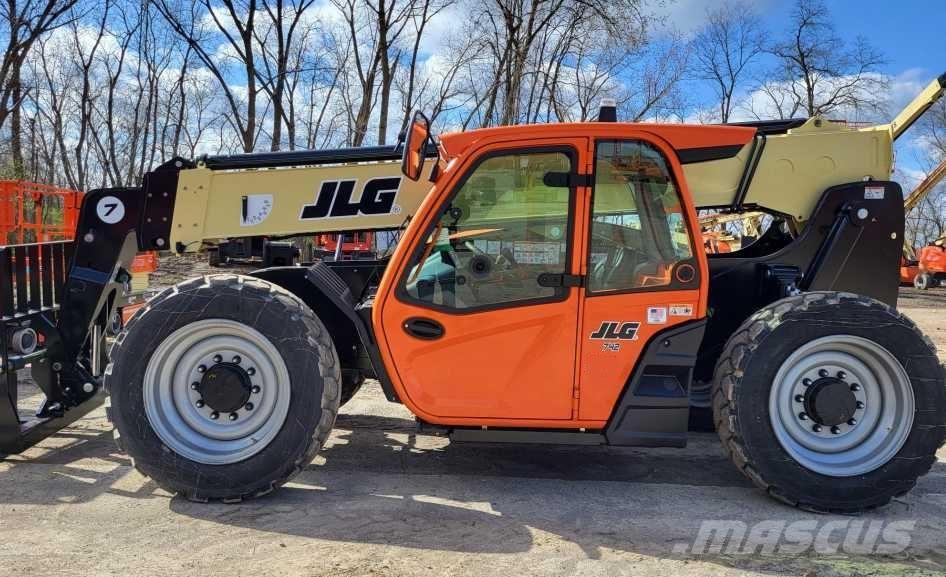 JLG 742 Manipulador telescópico