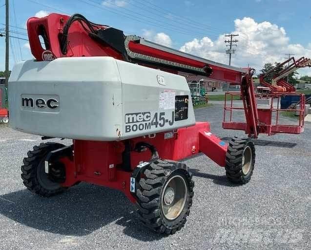 MEC 45J Plataformas de Mastro Vertical