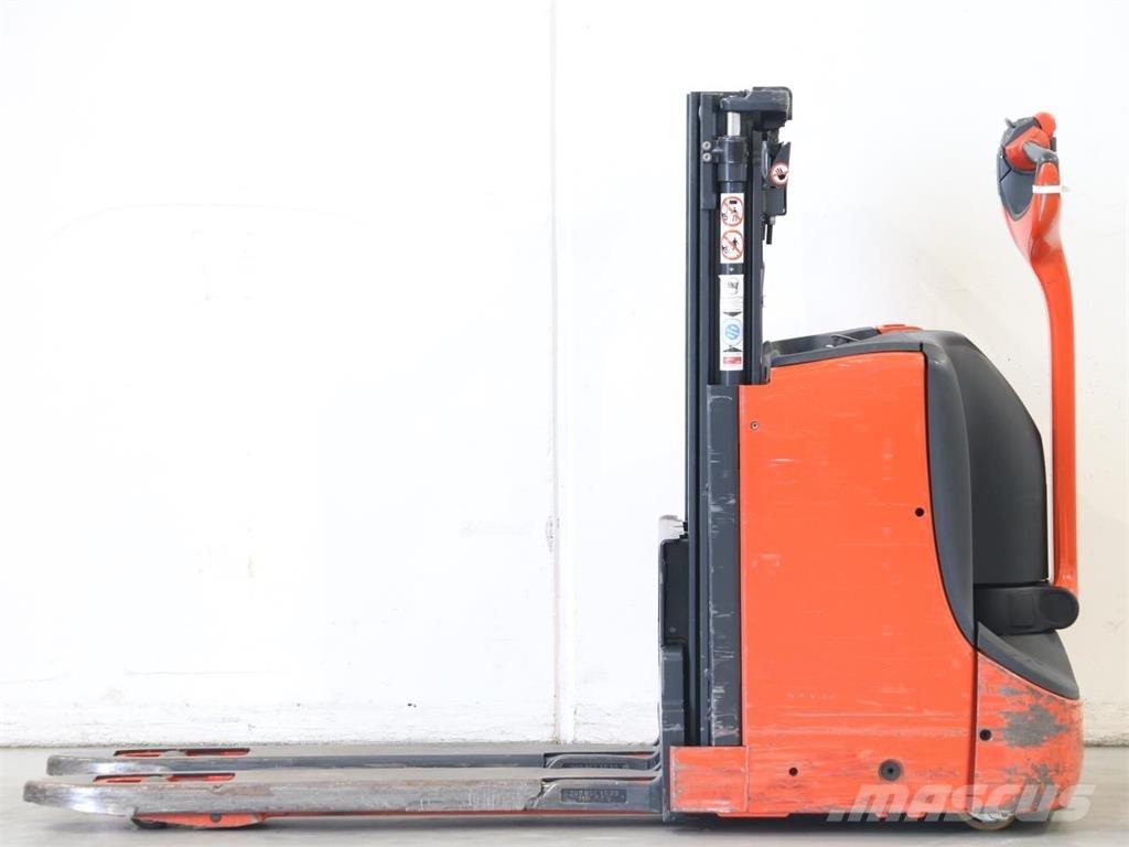Linde D08/1160 Empilhador para operador externo