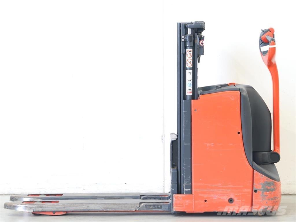 Linde D08/1160 Empilhador para operador externo
