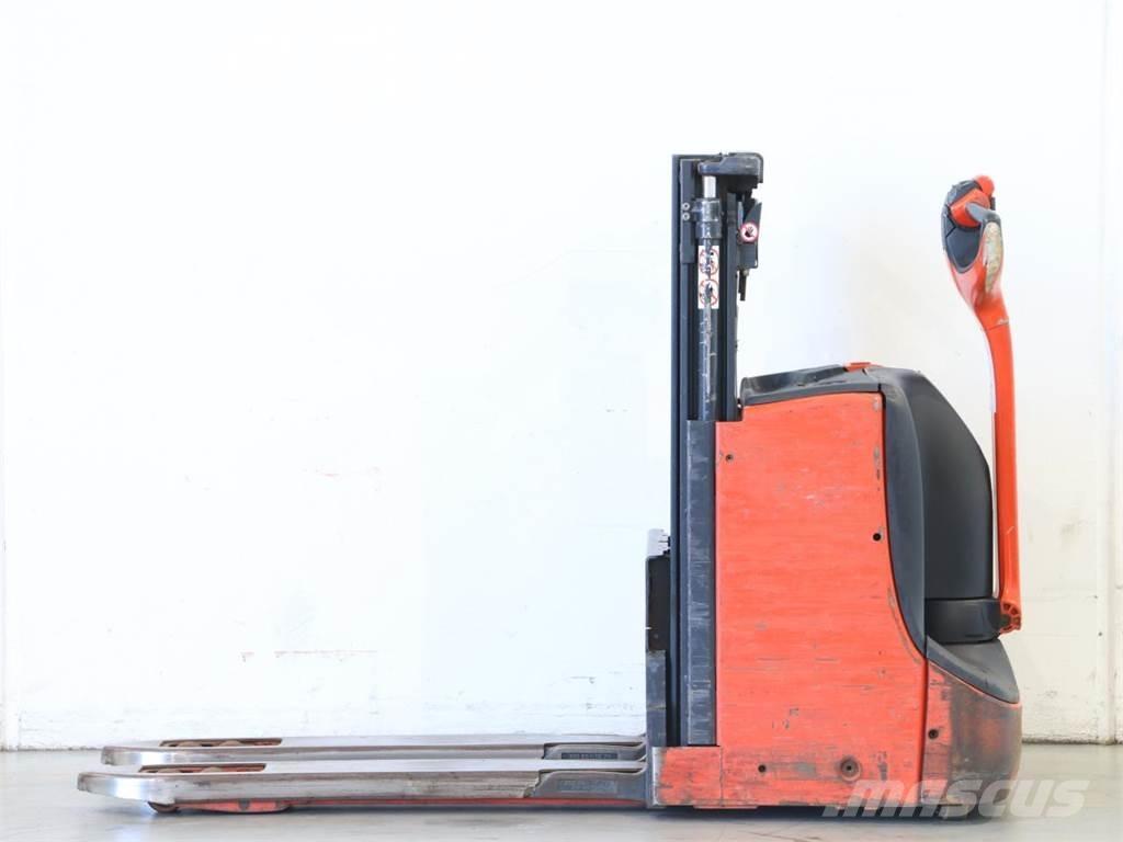 Linde D08/1160-00 Empilhador para operador externo