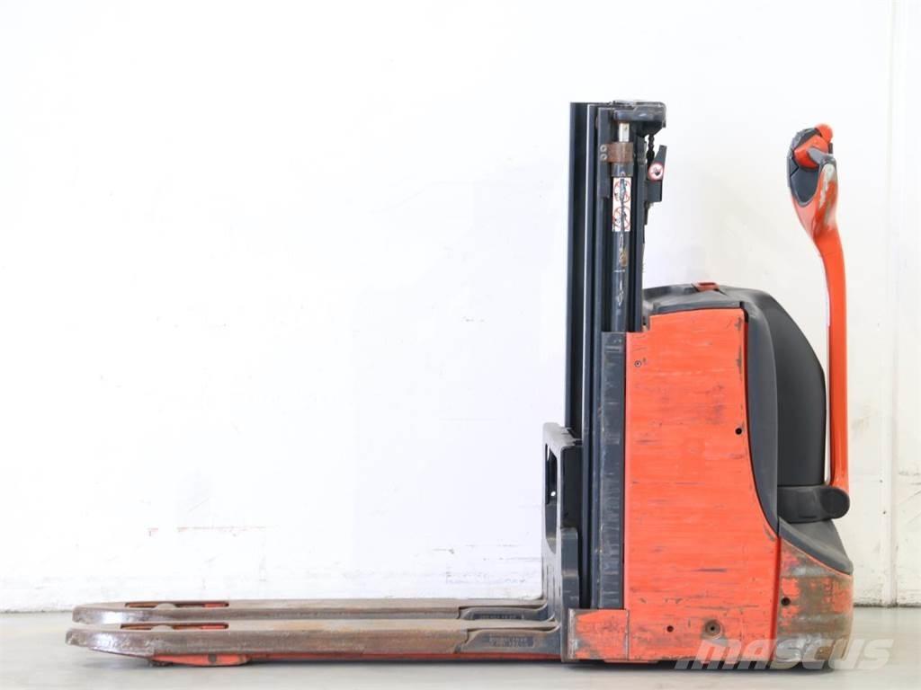 Linde D08/1160-01 Empilhador para operador externo