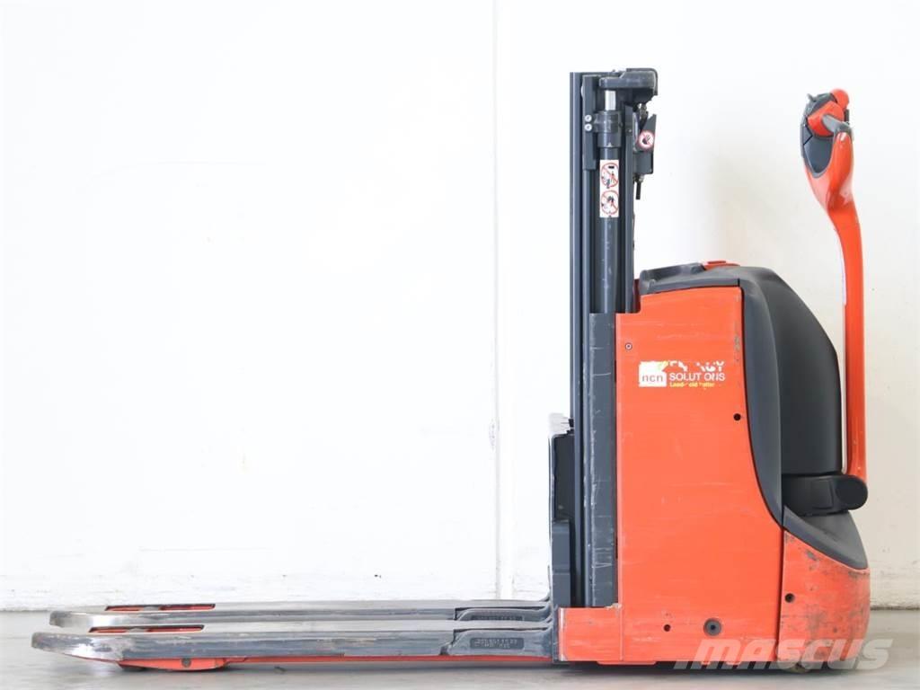 Linde D08/1160-01 Empilhador para operador externo