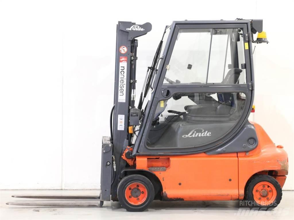 Linde E20P/335-02 Empilhadores eléctricos