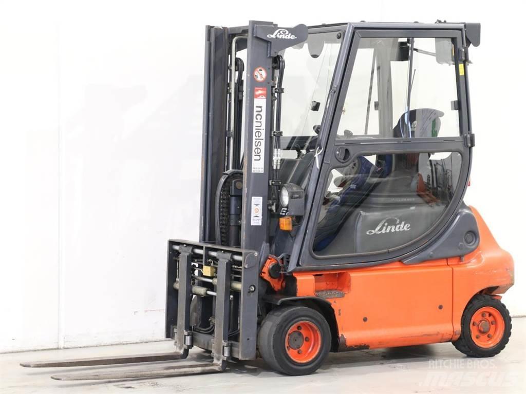 Linde E20P/335-02 Empilhadores eléctricos