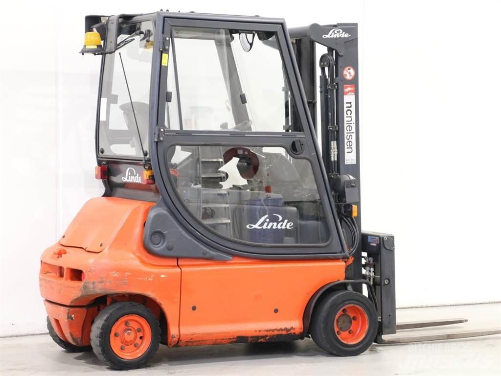 Linde E20P/335-02 Empilhadores eléctricos