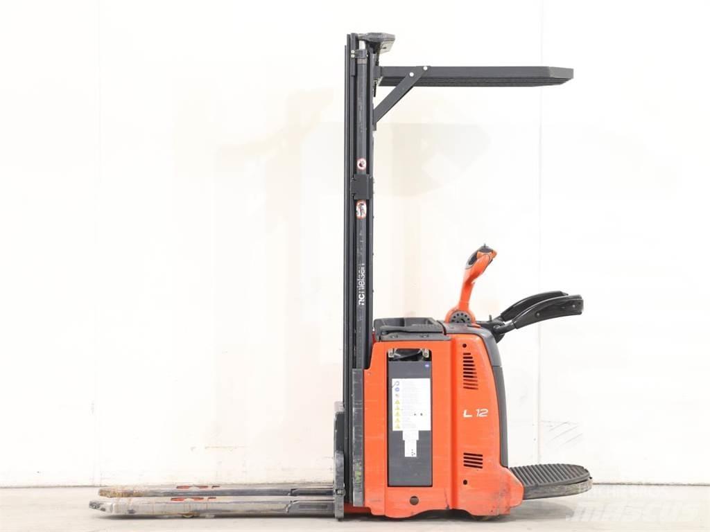 Linde L12AP/133-00 Empilhador para operador externo