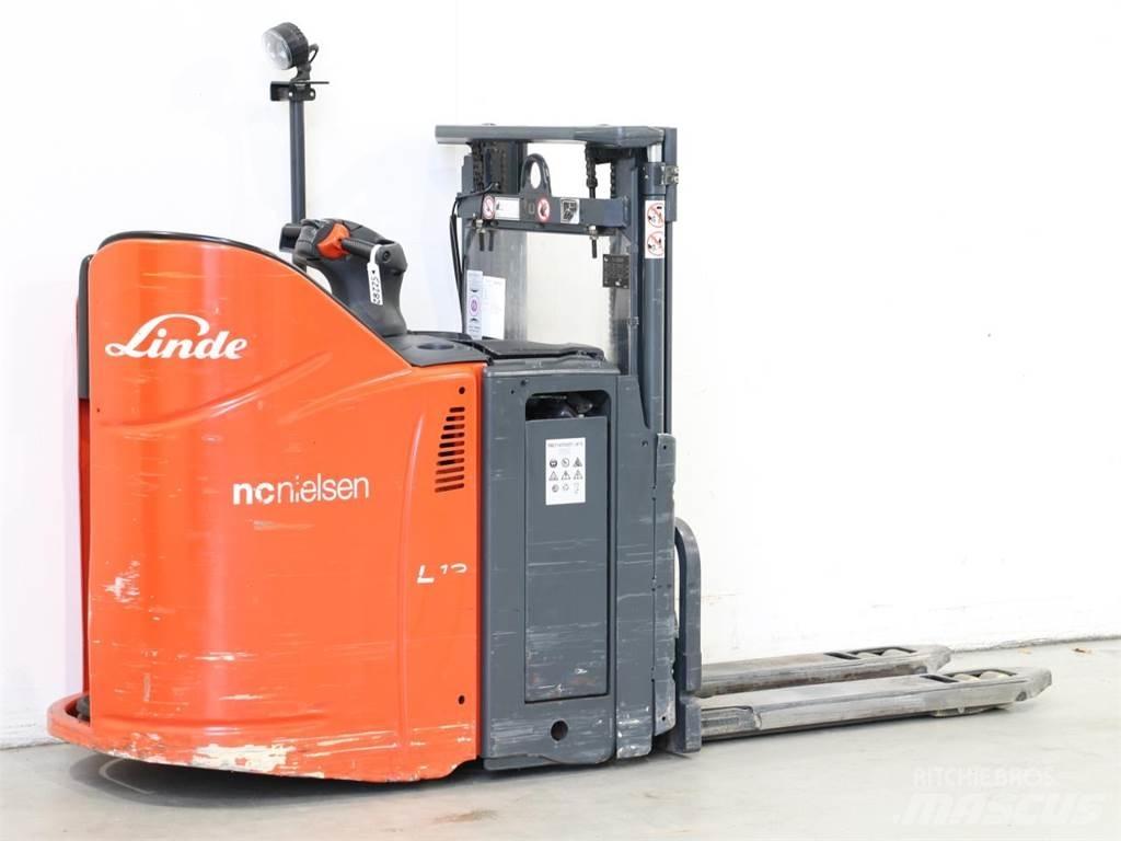 Linde L12LSP/133 Empilhador para operador externo