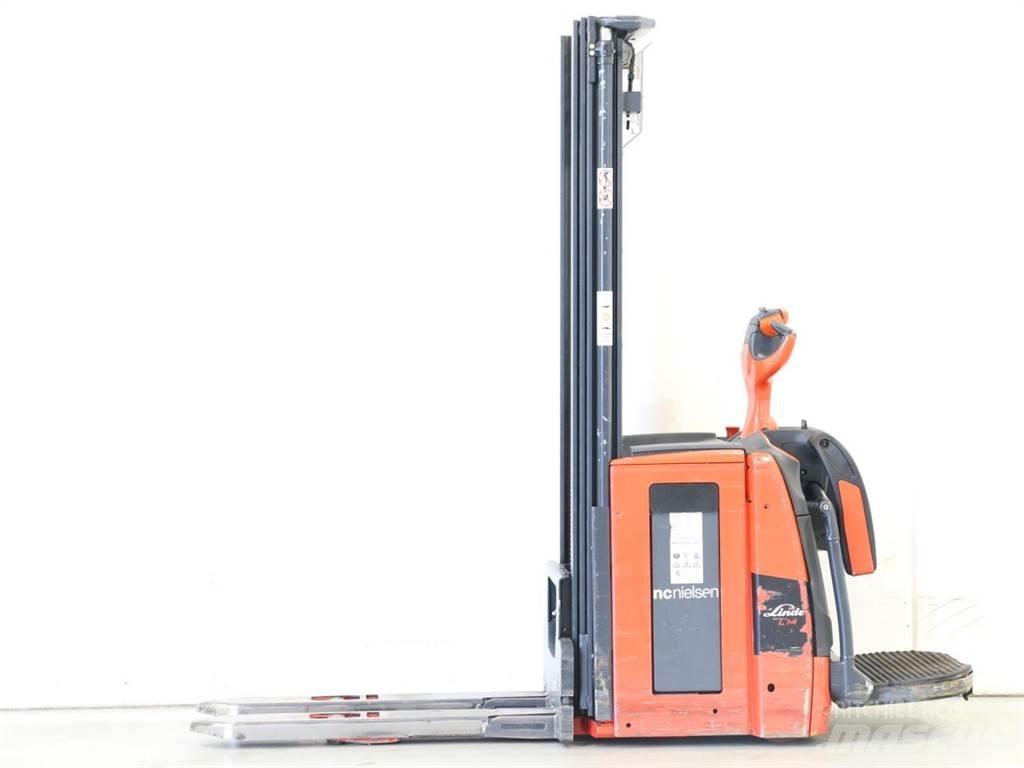 Linde L14AP/1173 Empilhador para operador externo