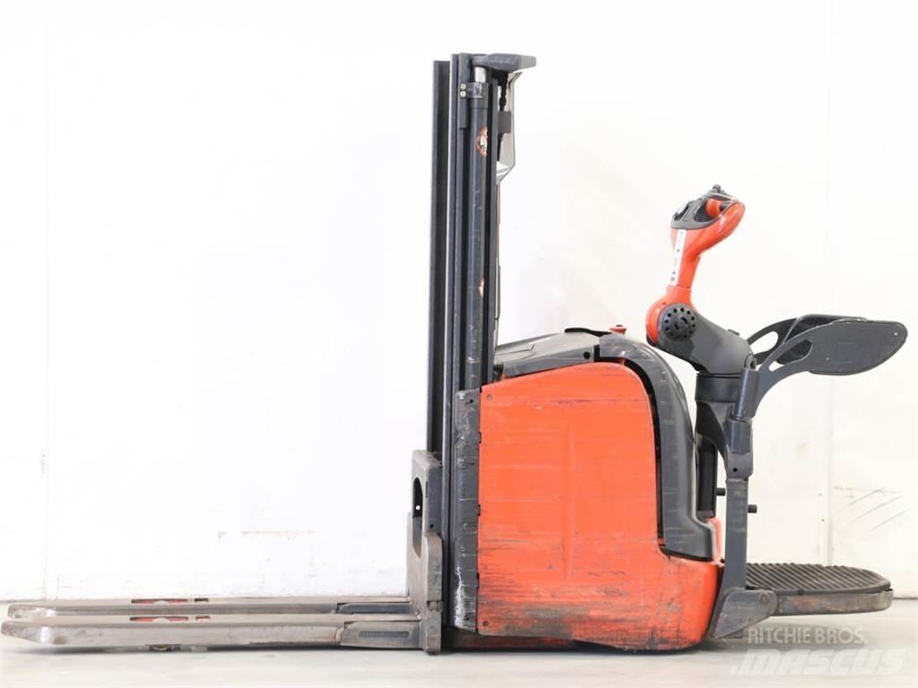 Linde L14AP/372 Empilhador para operador externo
