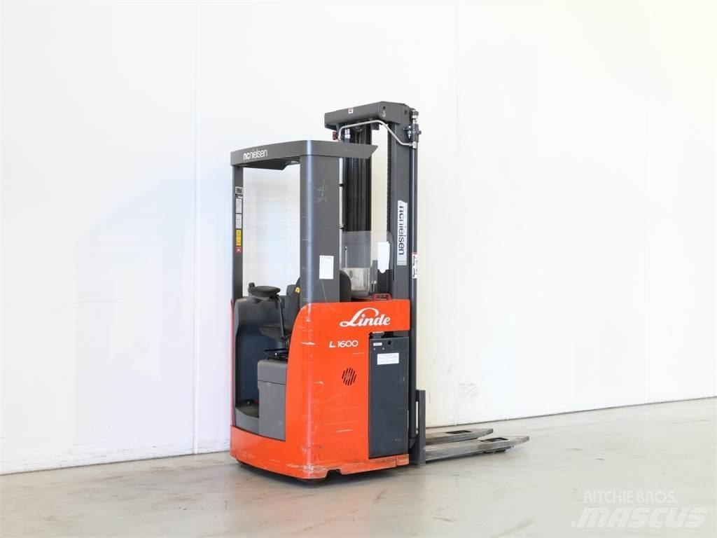 Linde L1600R TTFY Empilhador para operador externo