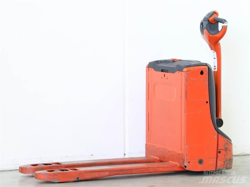 Linde T16/1152 Empilhador para operador externo