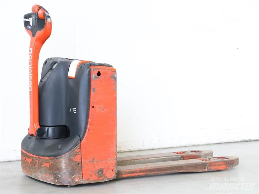 Linde T16/1152 Empilhador para operador externo