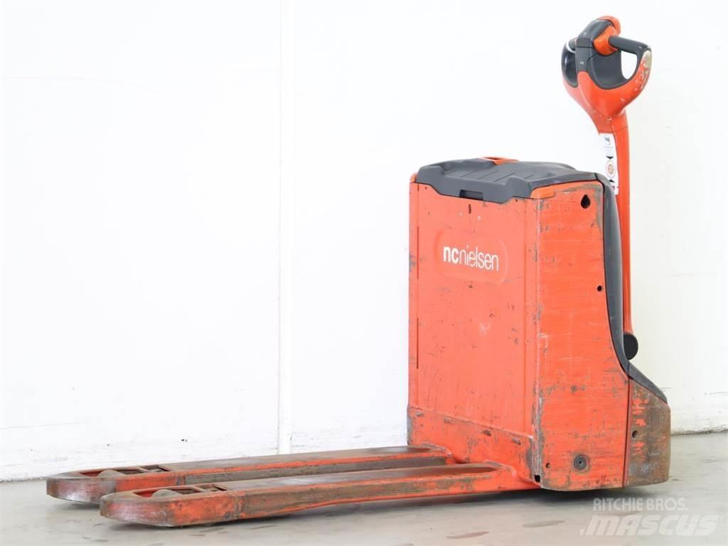Linde T16/1152 Empilhador para operador externo