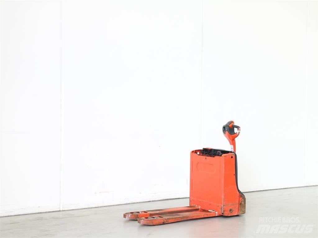 Linde T16/1152 Empilhador para operador externo