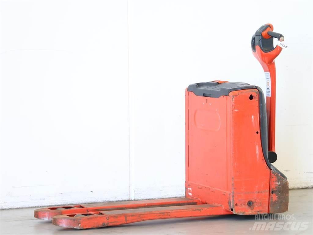 Linde T16/1152 Empilhador para operador externo