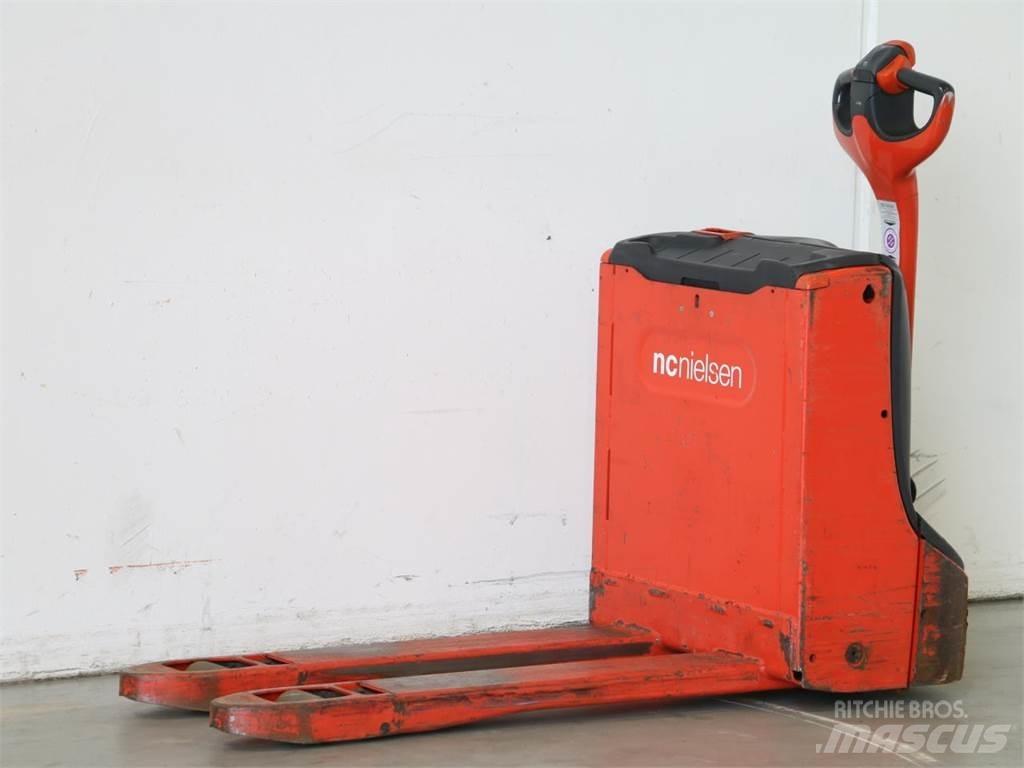 Linde T16/1152 Empilhador para operador externo