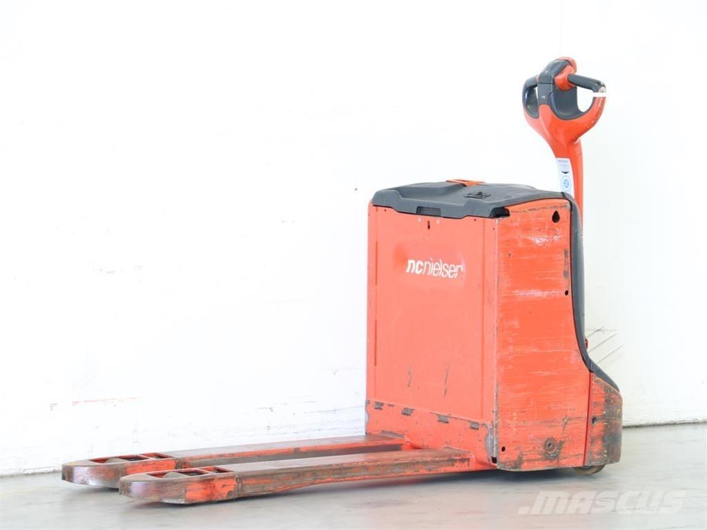 Linde T16/1152 Empilhador para operador externo