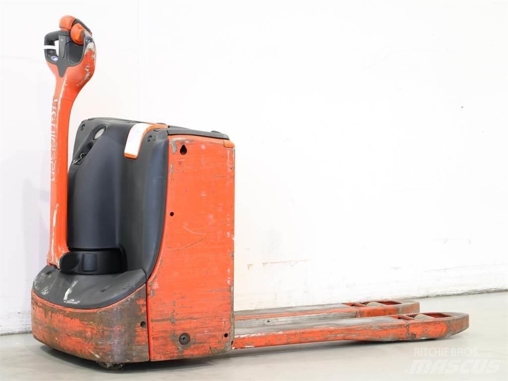 Linde T16/1152 Empilhador para operador externo