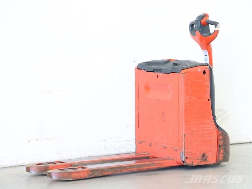 Linde T16/1152 Empilhador para operador externo