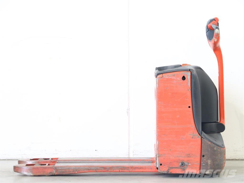 Linde T16/1152 Empilhador para operador externo