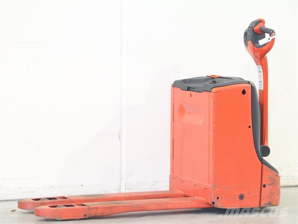 Linde T16/1152 Empilhador para operador externo