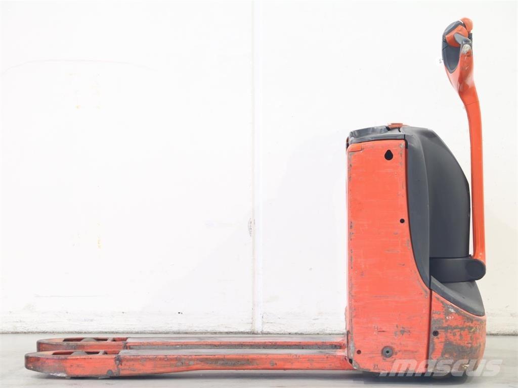 Linde T16/1152 Empilhador para operador externo