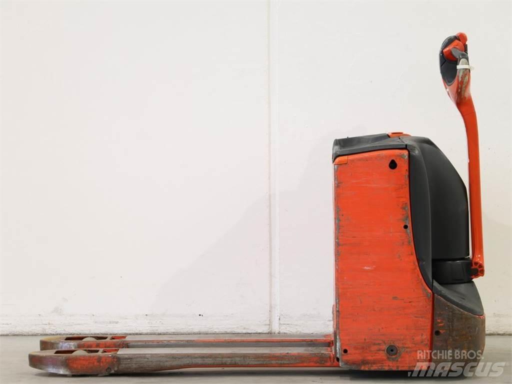 Linde T16/1152-00 Empilhador para operador externo