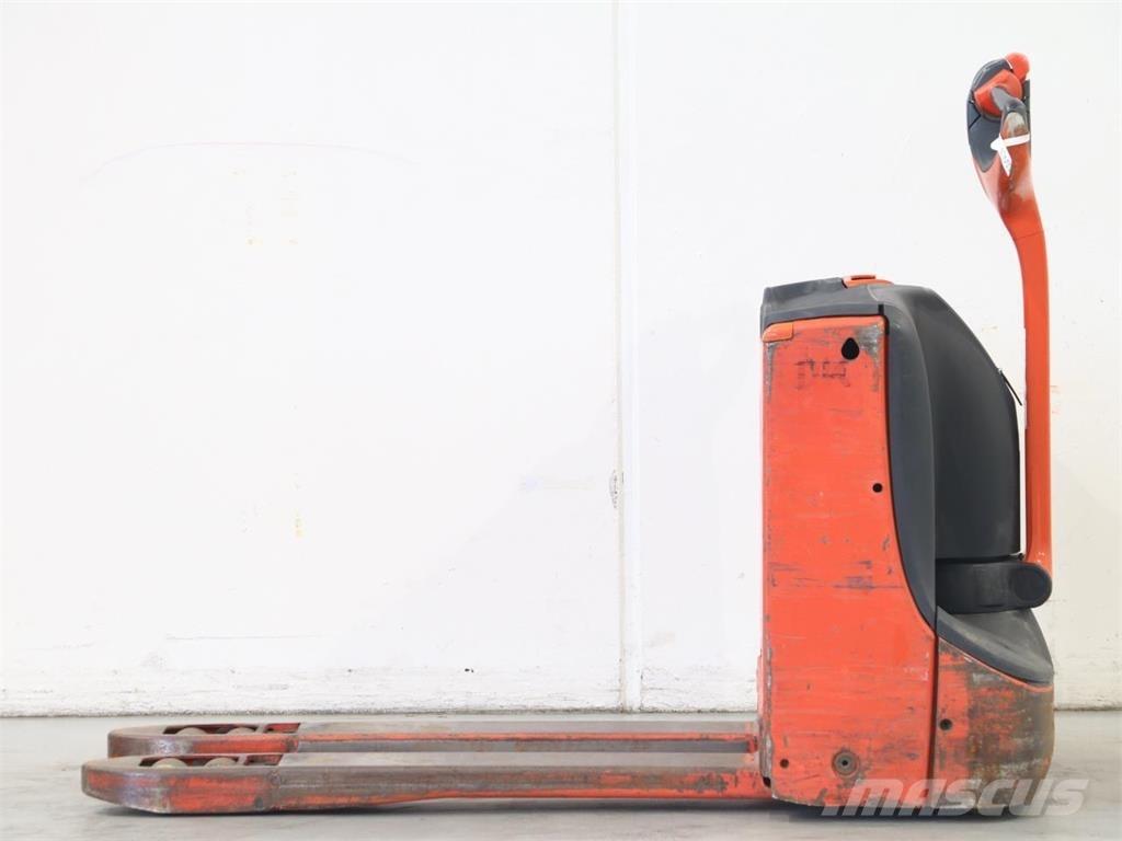 Linde T16/1152-00 Empilhador para operador externo