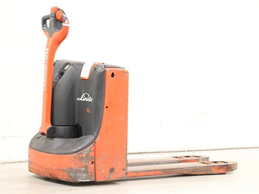 Linde T16/1152-00 Empilhador para operador externo