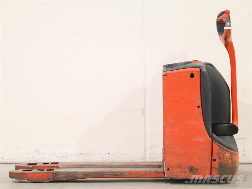 Linde T16/1152-02 Empilhador para operador externo