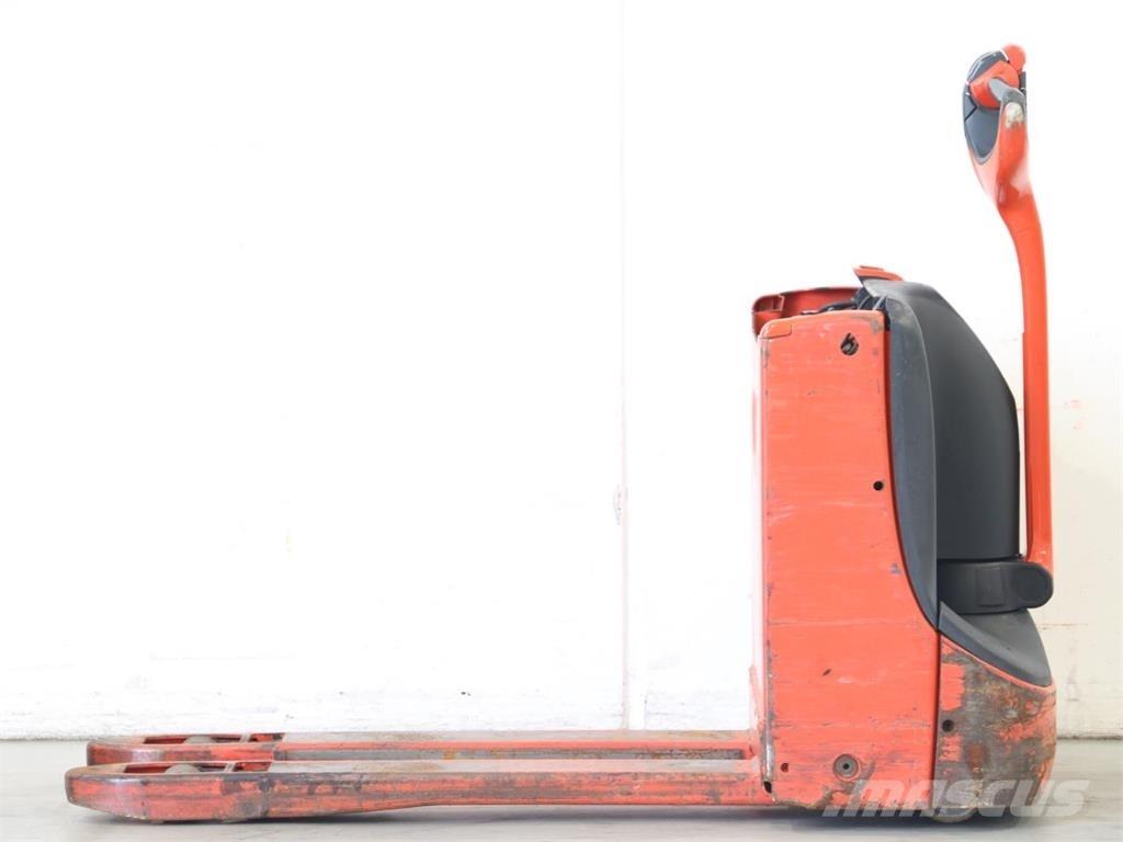 Linde T16/1152-02 Empilhador para operador externo