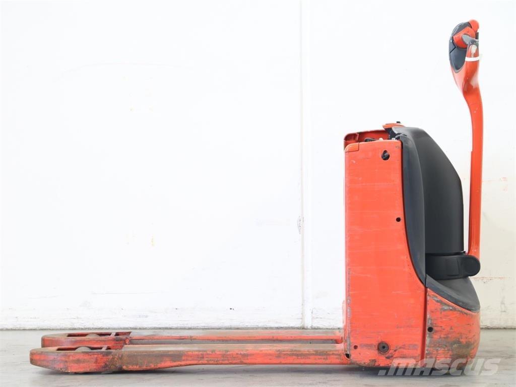 Linde T16/1152-02 Empilhador para operador externo