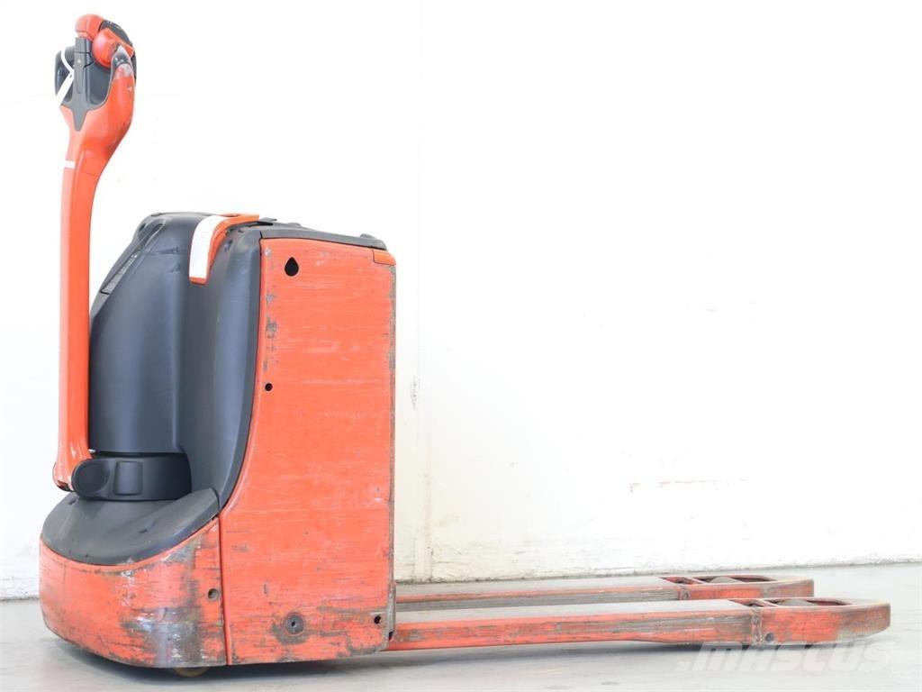 Linde T16/1152-02 Empilhador para operador externo