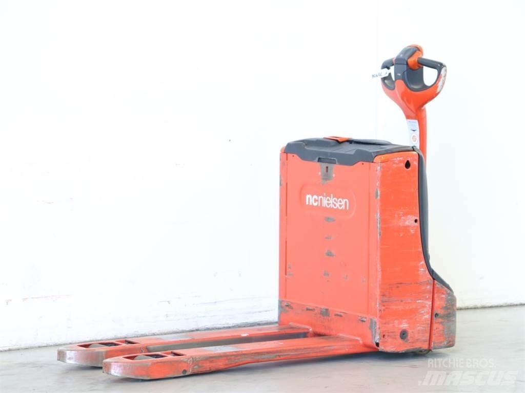 Linde T16/1152-02 Empilhador para operador externo