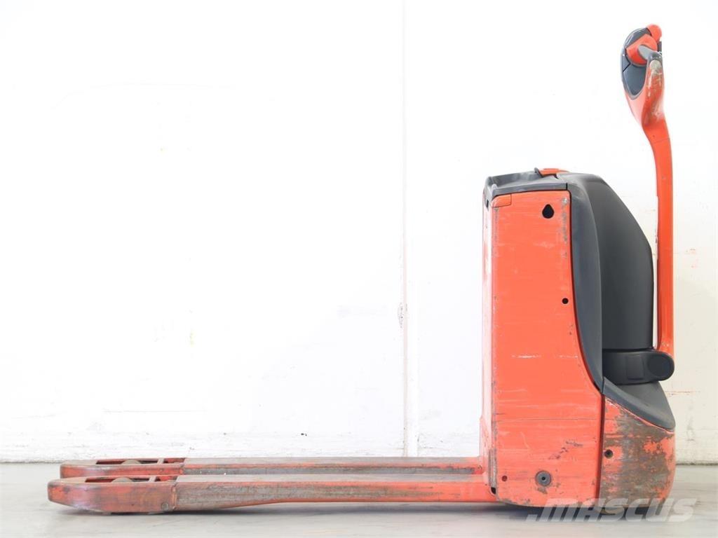 Linde T16/1152-02 Empilhador para operador externo