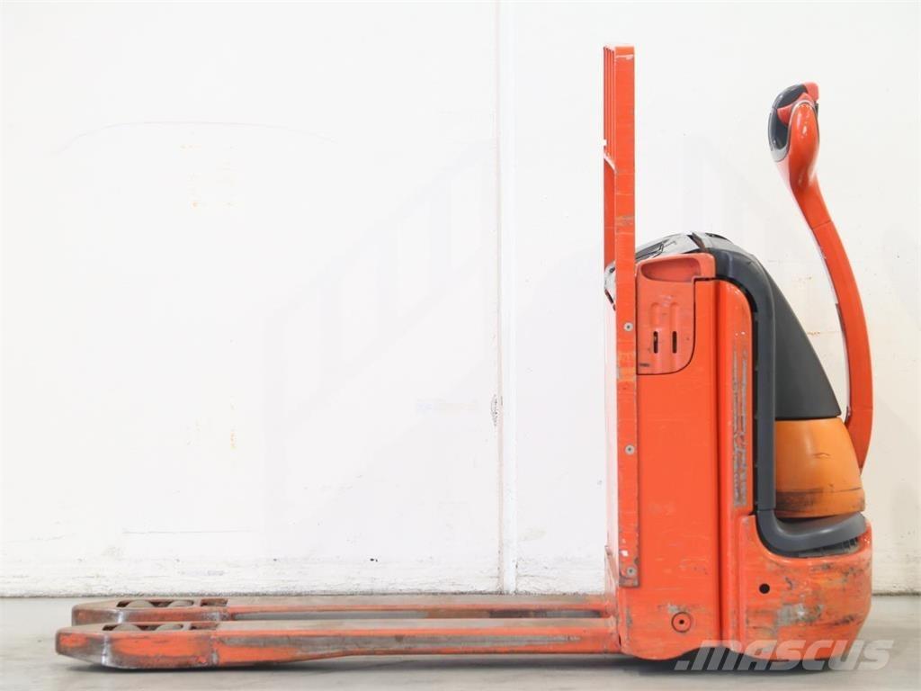 Linde T16/360 Empilhador para operador externo