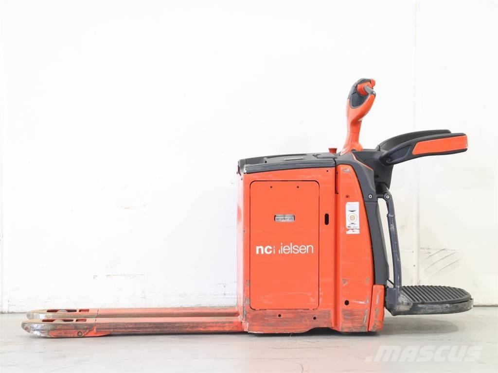 Linde T20AP/1153-00 Empilhador para operador externo